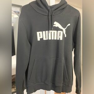 Puma Classic Black Sweatshirt